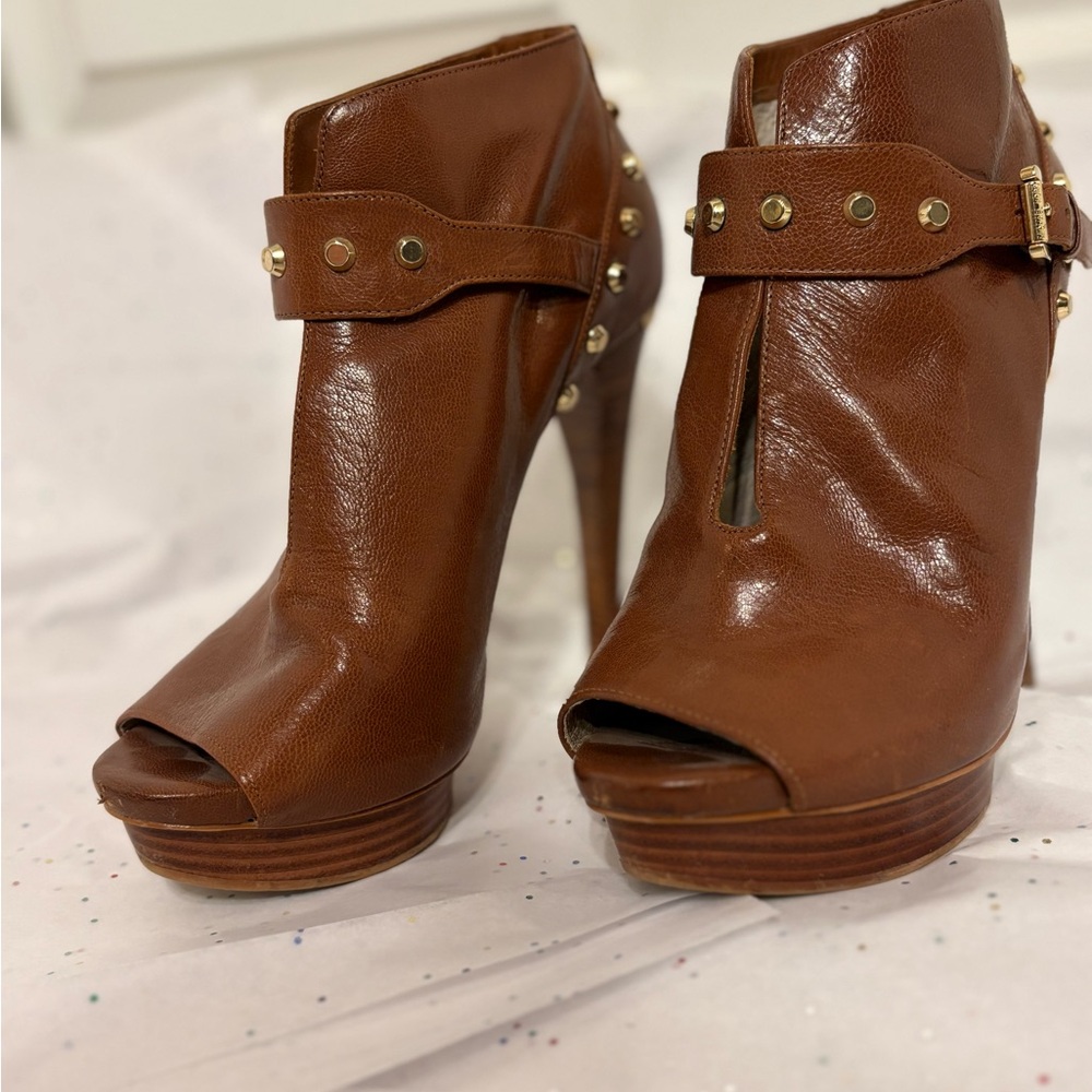 Michael Kors size 8m heels - Picture 5 of 7